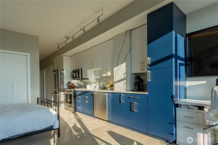 Property photo for 1188 106th Avenue Ne #427, Bellevue photo 6