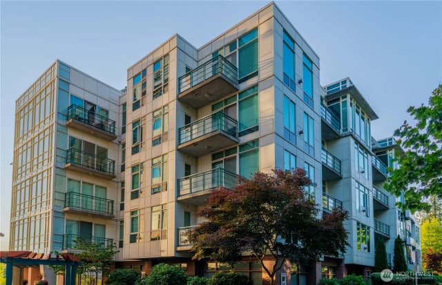 Property photo for 1188 106th Avenue Ne #427, Bellevue photo 3