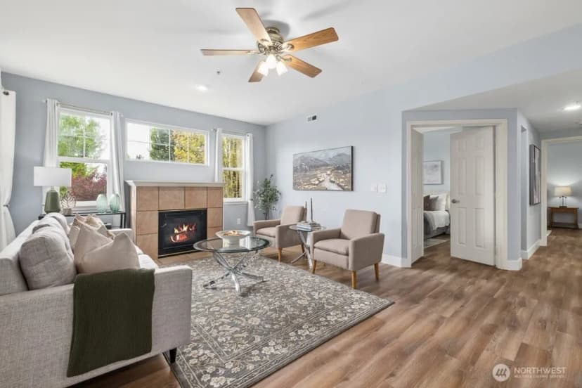 Property photo for 400 S 46th Place #b, Renton