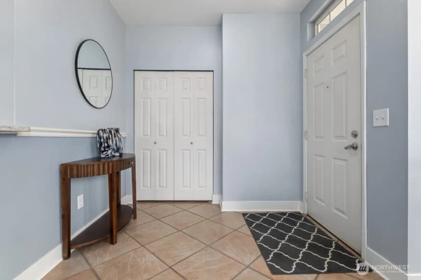 Property photo for 400 S 46th Place #b, Renton photo 7