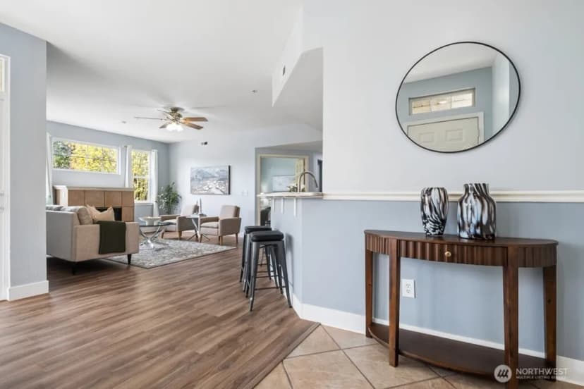 Property photo for 400 S 46th Place #b, Renton photo 6