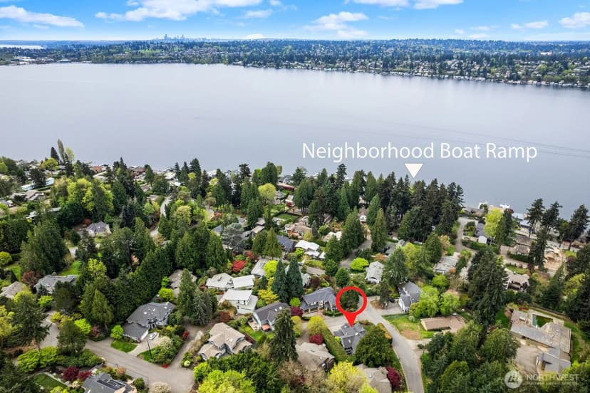 Property photo for 6323 Ne 130th Place, Kirkland photo 32