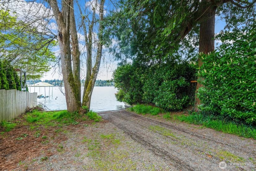 Property photo for 6323 Ne 130th Place, Kirkland photo 33
