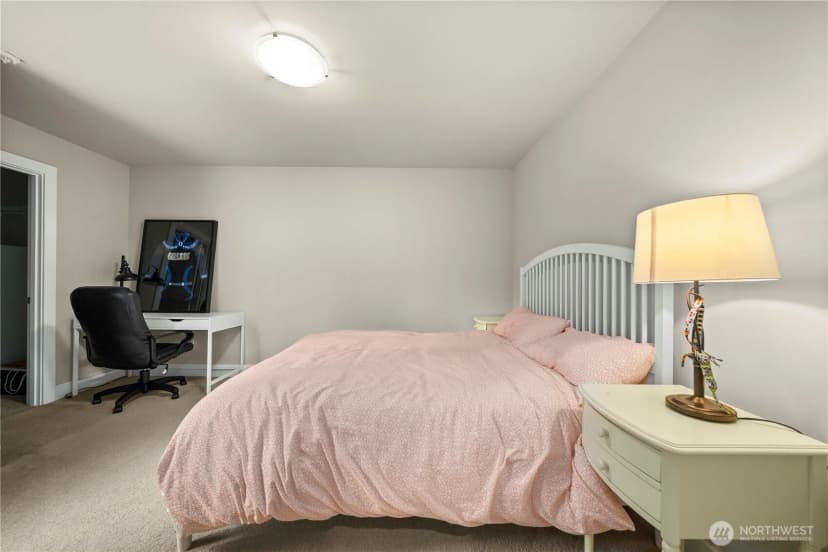 Property photo for 10351 Se 8th Street, Bellevue photo 28
