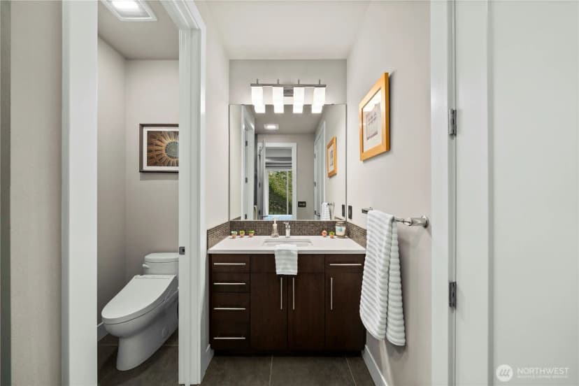 Property photo for 10351 Se 8th Street, Bellevue photo 17