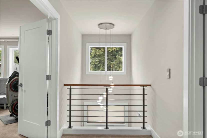 Property photo for 10351 Se 8th Street, Bellevue photo 19