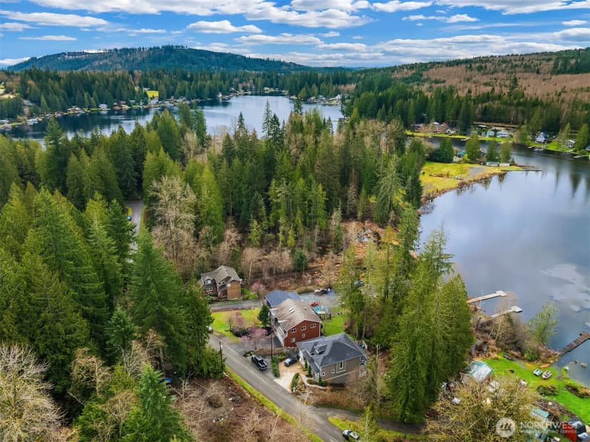 Property photo for 1414 Lake Roesiger Drive, Snohomish photo 36