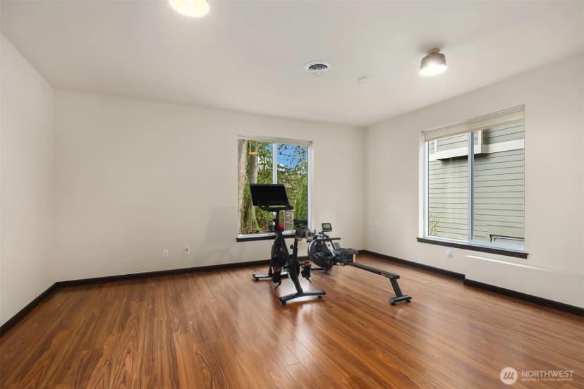 Property photo for 1414 Lake Roesiger Drive, Snohomish photo 21