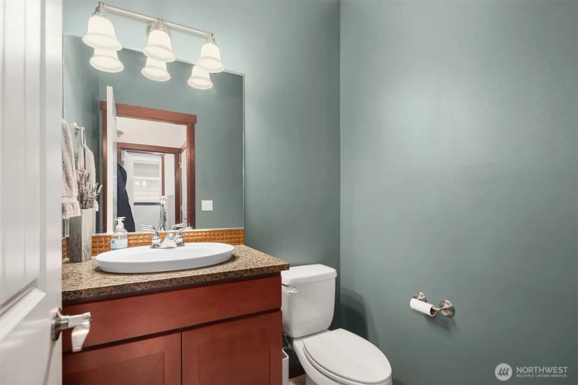 Property photo for 1414 Lake Roesiger Drive, Snohomish photo 15