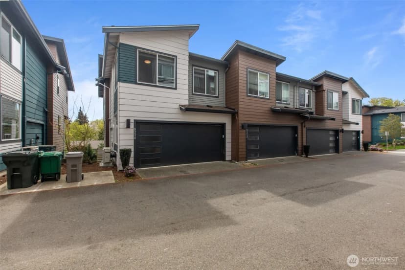 Property photo for 8226 S 132nd Street, Seattle photo 22