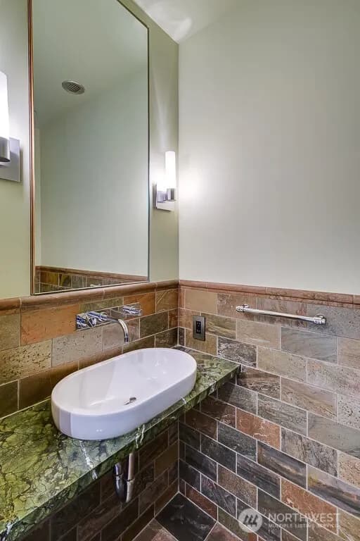 Property photo for 97 S Jackson Street #508, Seattle photo 18