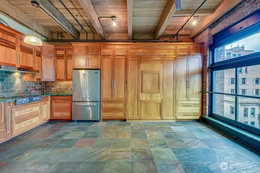 Property photo for 97 S Jackson Street #508, Seattle photo 7
