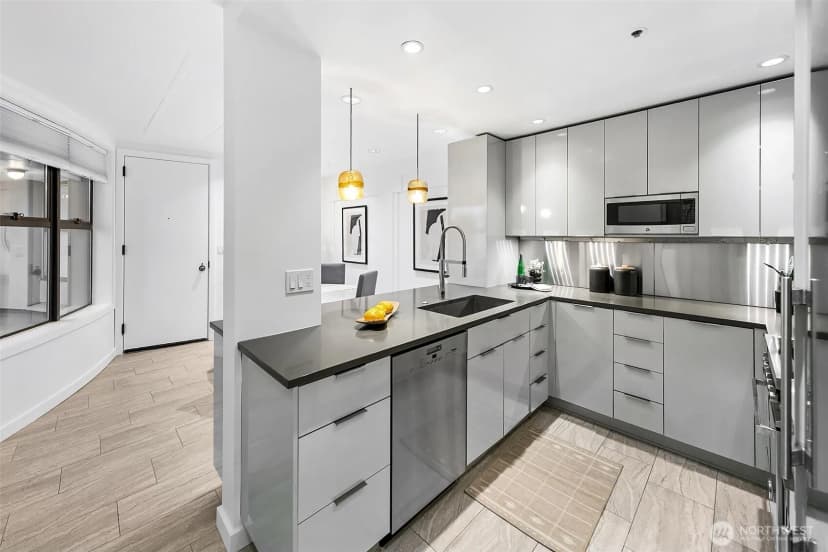 Property photo for 98 Union Street #514, Seattle photo 7