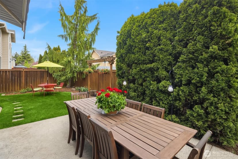 Property photo for 526 Rosario Avenue Ne, Renton photo 31