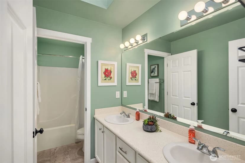 Property photo for 526 Rosario Avenue Ne, Renton photo 25