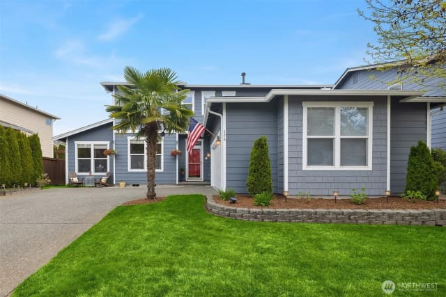 Property photo for 526 Rosario Avenue Ne, Renton photo 2