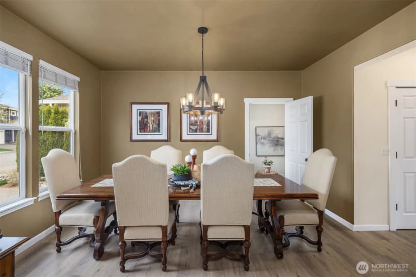 Property photo for 526 Rosario Avenue Ne, Renton photo 16
