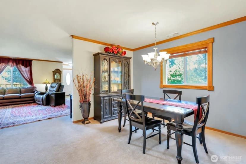 Property photo for 8611 79th Street Ne, Marysville photo 9