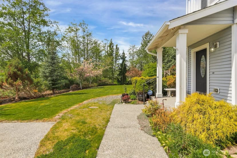 Property photo for 8611 79th Street Ne, Marysville photo 5