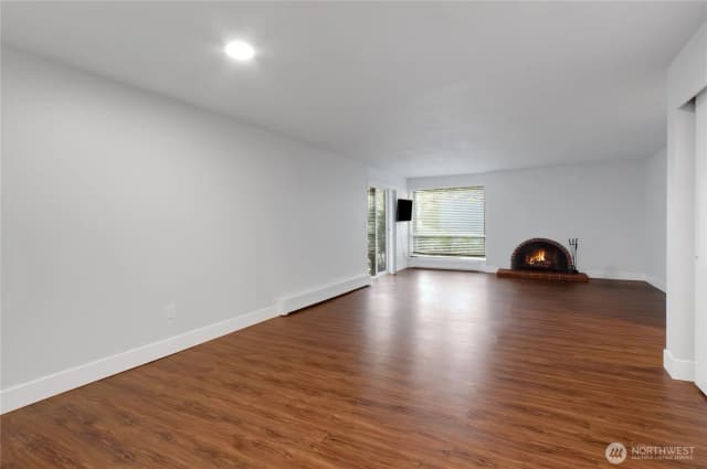 Property photo for 7425 Ruby Drive Sw #c6, Lakewood photo 5