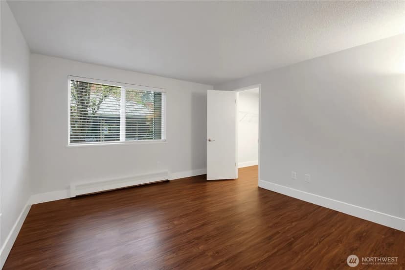 Property photo for 7425 Ruby Drive Sw #c6, Lakewood photo 13