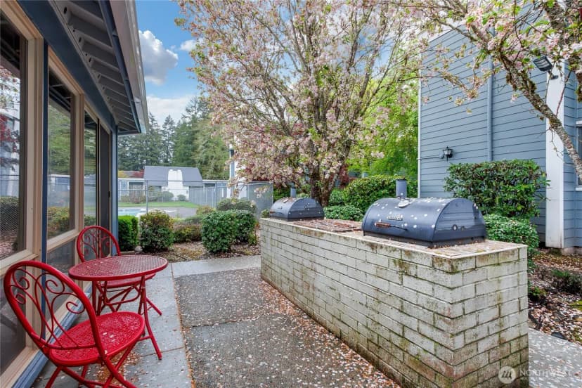 Property photo for 7425 Ruby Drive Sw #c6, Lakewood photo 19