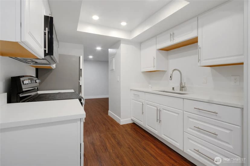 Property photo for 7425 Ruby Drive Sw #c6, Lakewood photo 17