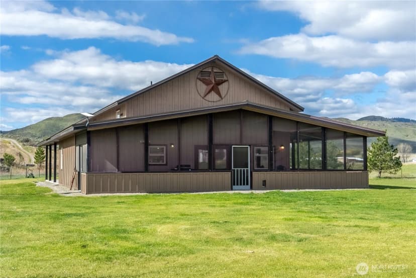 Property photo for 30 Horizon Dr, Tonasket photo 25
