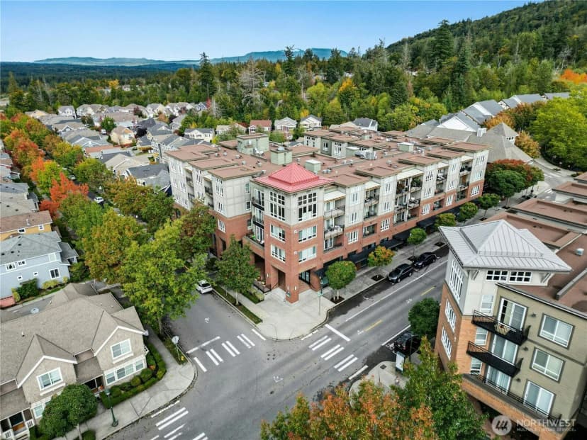 Property photo for 1880 25th Avenue Ne #413, Issaquah photo 24
