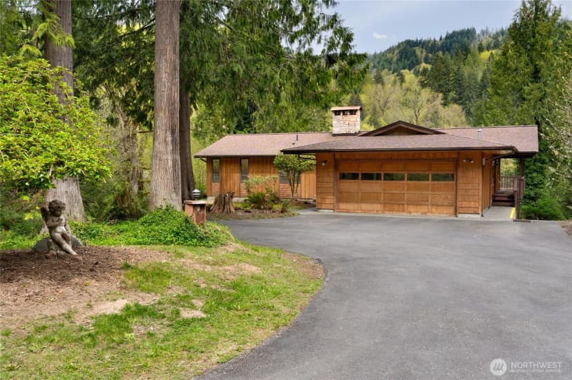 Property photo for 7337 Skagit View Drive, Concrete photo 8