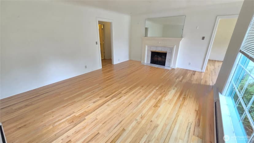 Property photo for 1408 S 12th Street, Mount Vernon photo 9