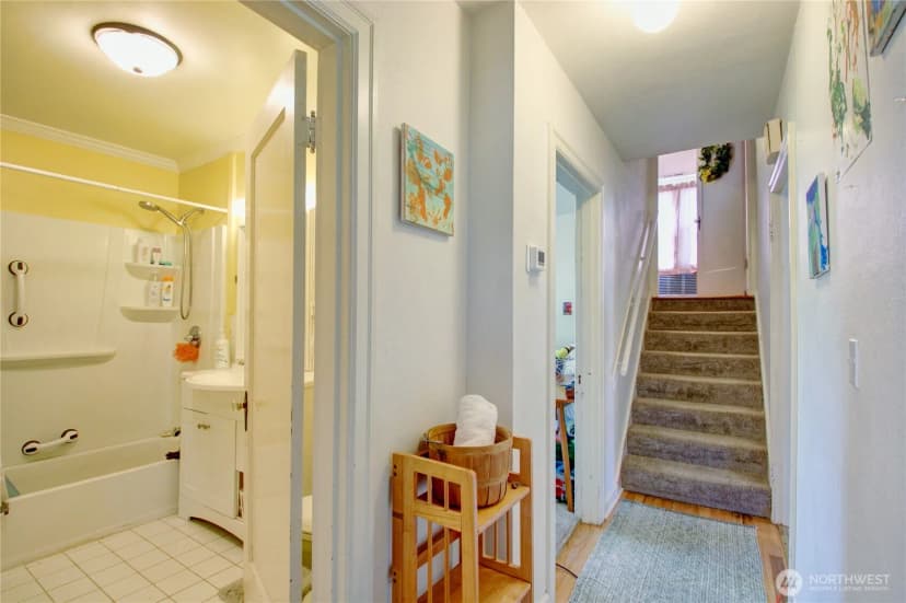 Property photo for 1408 S 12th Street, Mount Vernon photo 18