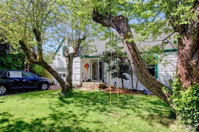 Property photo for 1408 S 12th Street, Mount Vernon photo 4