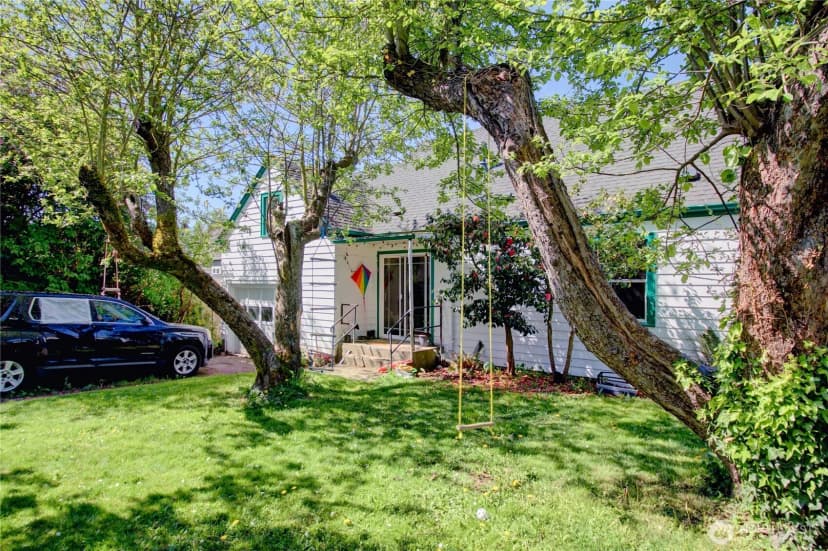 Property photo for 1408 S 12th Street, Mount Vernon photo 4