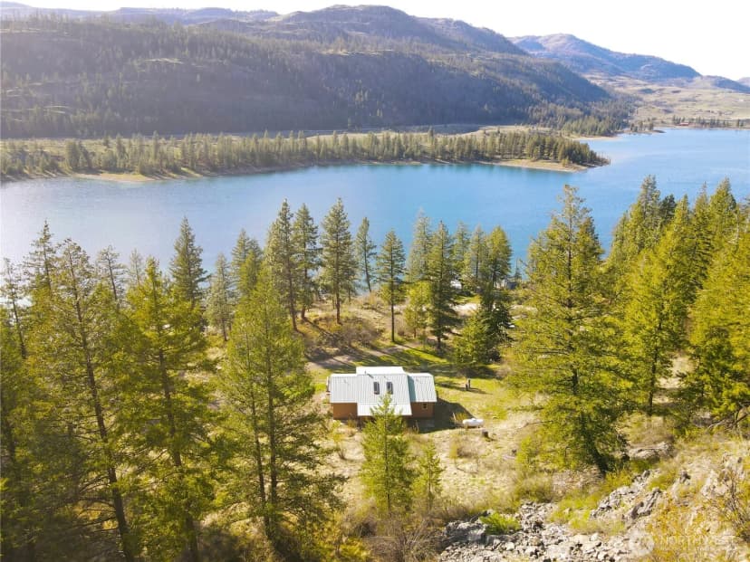 Property photo for 60 E Wannacut Lane, Oroville