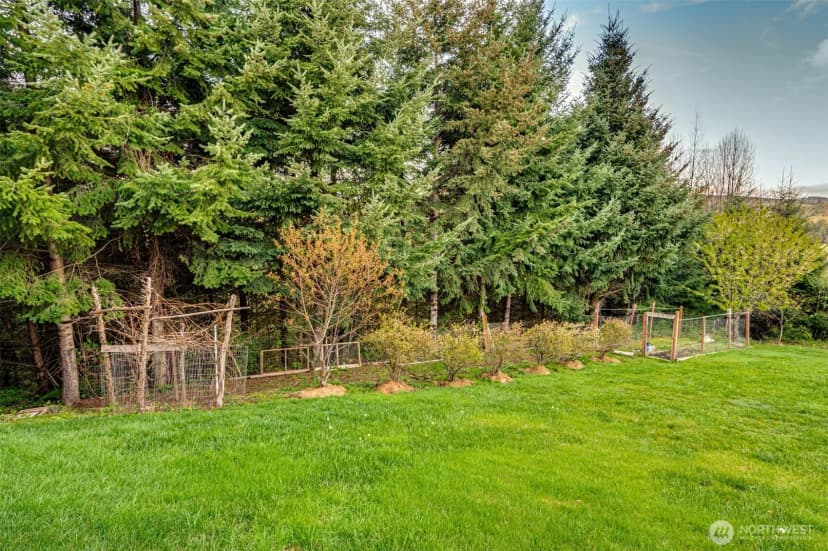Property photo for 200 Pineridge Drive, Woodland photo 33