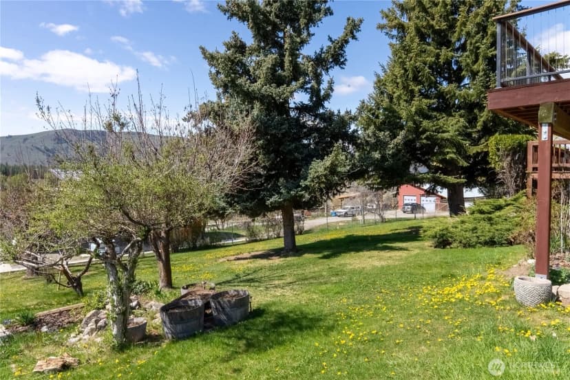 Property photo for 417 Perry Street, Winthrop photo 23