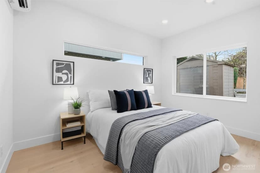 Property photo for 2018 Fairview Avenue E #d, Seattle photo 5