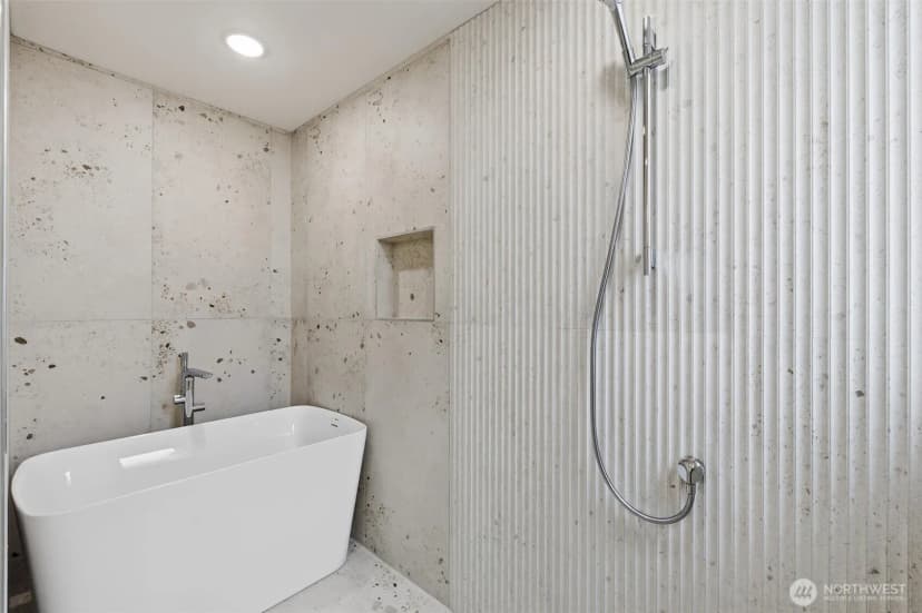 Property photo for 2018 Fairview Avenue E #d, Seattle photo 23