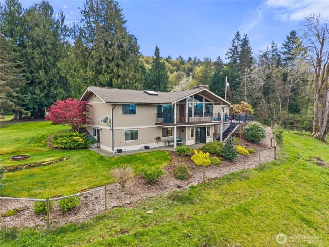 Property photo for 213 Bowen Road, Mossyrock