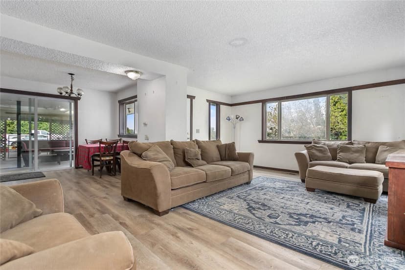 Property photo for 3257 E Badger Road, Everson photo 4