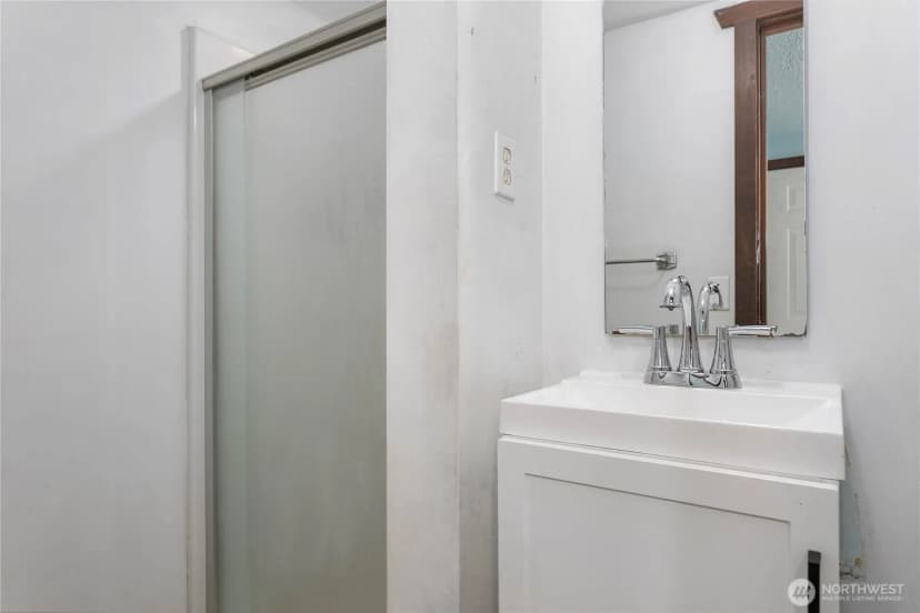 Property photo for 3257 E Badger Road, Everson photo 14