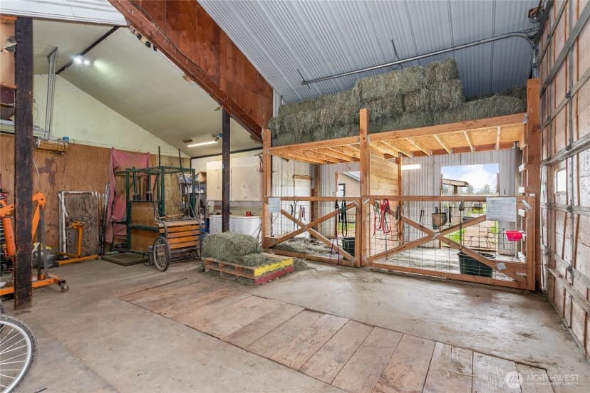 Property photo for 3257 E Badger Road, Everson photo 22