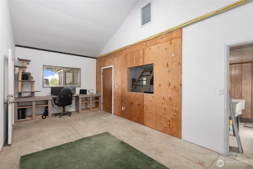 Property photo for 3257 E Badger Road, Everson photo 19
