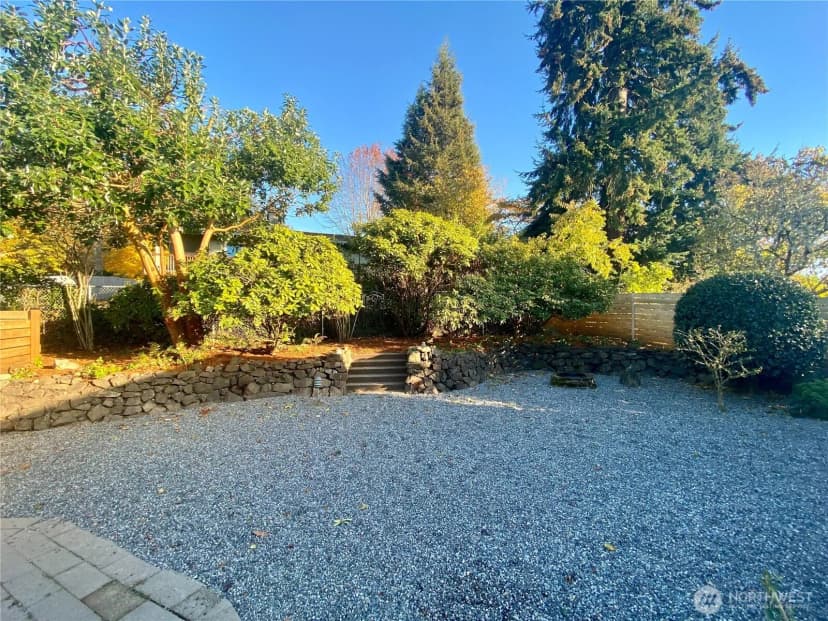 Property photo for 3700 Harbel Drive Ne, Bremerton photo 30