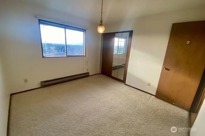 Property photo for 3700 Harbel Drive Ne, Bremerton photo 14