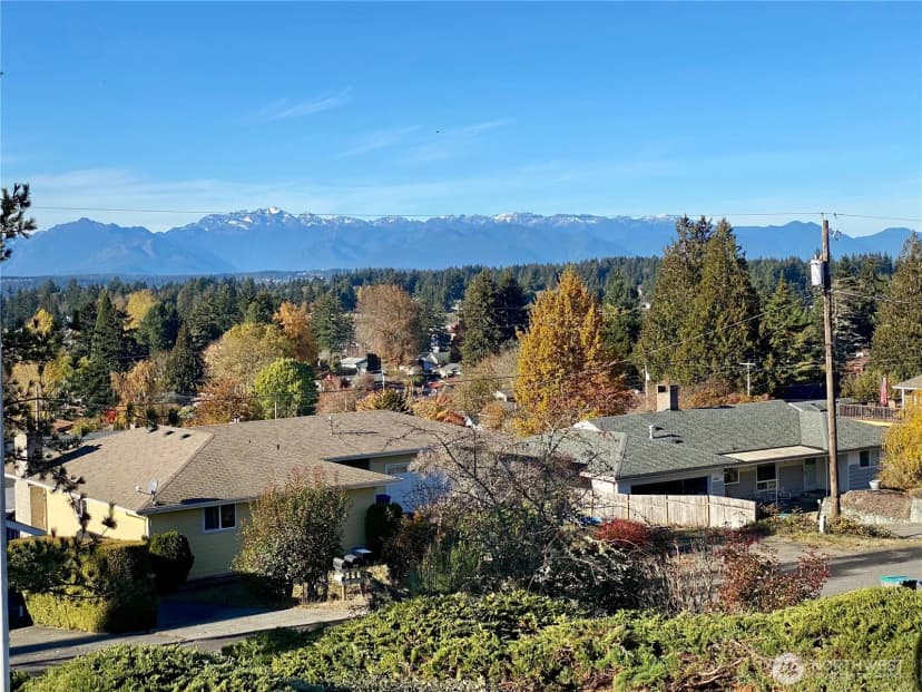 Property photo for 3700 Harbel Drive Ne, Bremerton photo 34