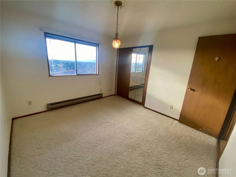 Property photo for 3700 Harbel Drive Ne, Bremerton photo 24