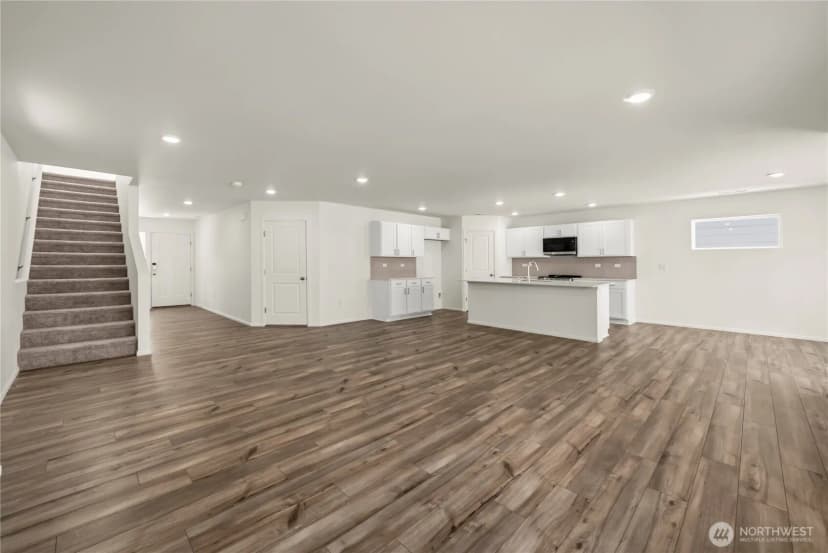 Property photo for 32317 Bryant Road, Sultan photo 9