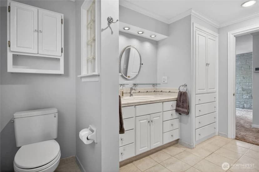 Property photo for 901 Rucker Avenue, Everett photo 23